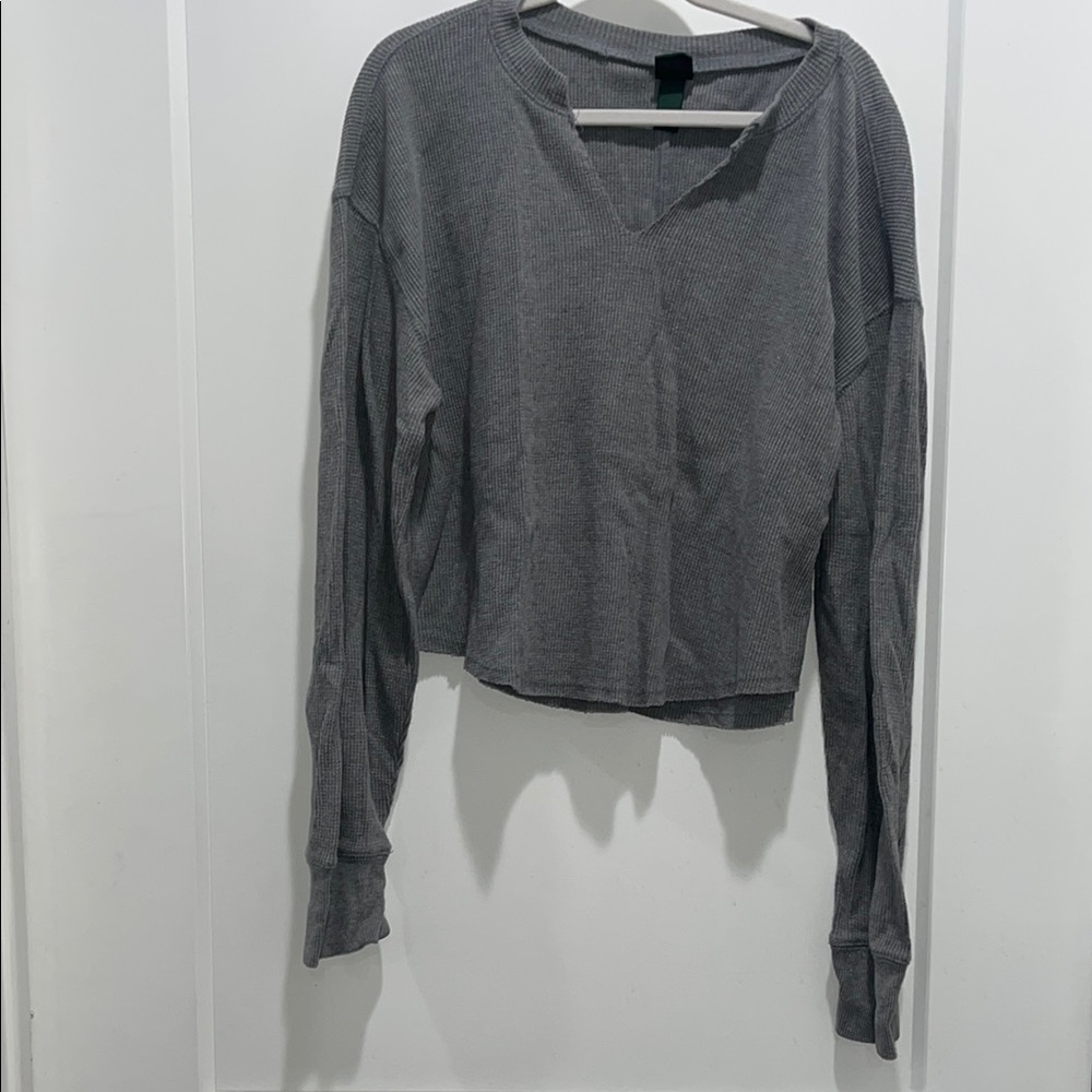 V-Neck Long Sleeve